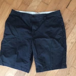 Docker shorts 36 men khaki